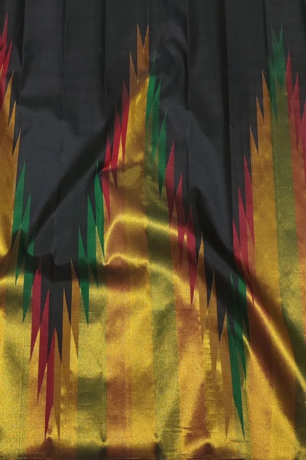 Elegant Black Kanjeevaram Handloom Pure Silk Saree