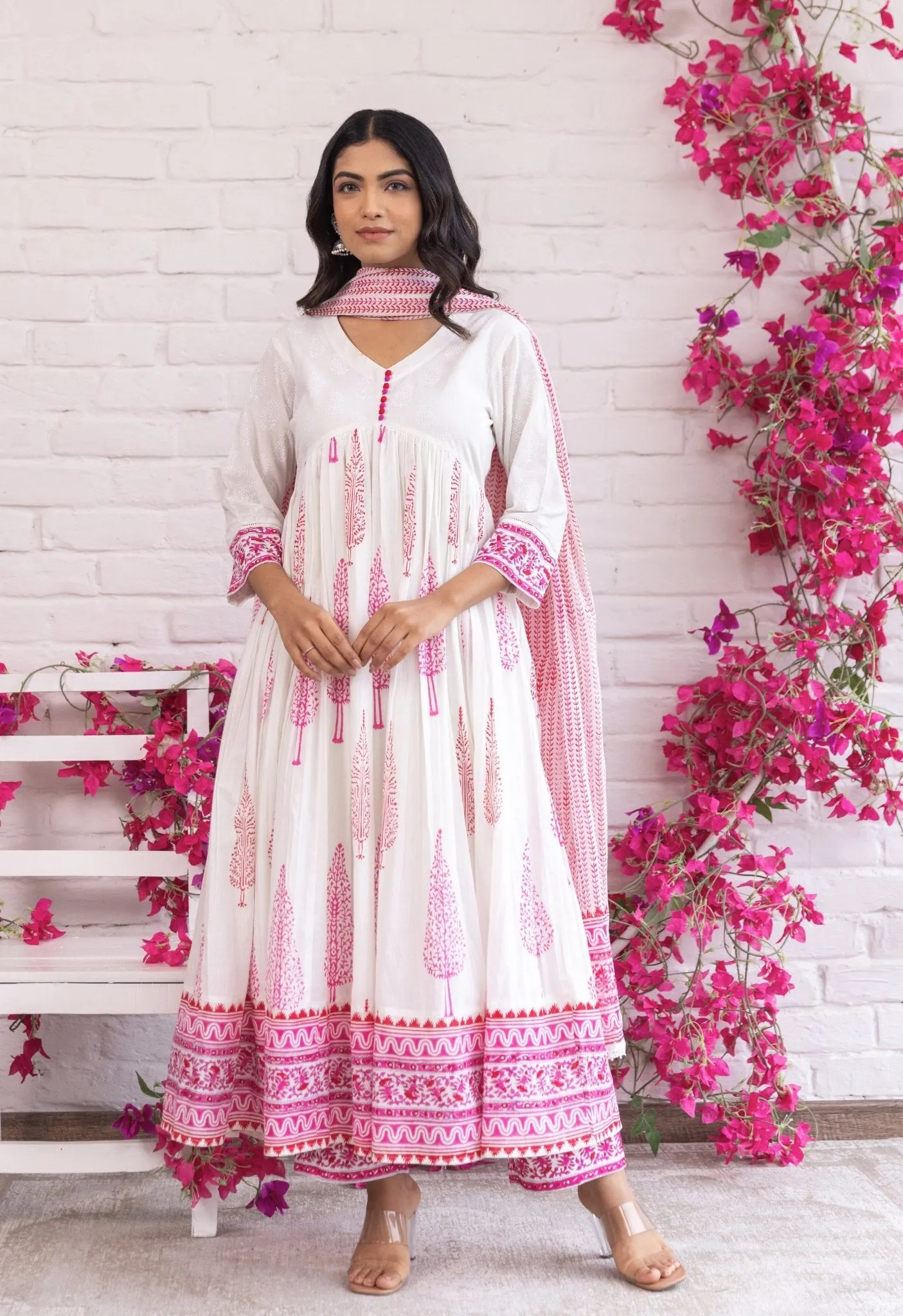 PINK AND RED HAND BLOCK PRINTED GATHERED ANARAKLI WITH DORIYA AND BOTTOMS