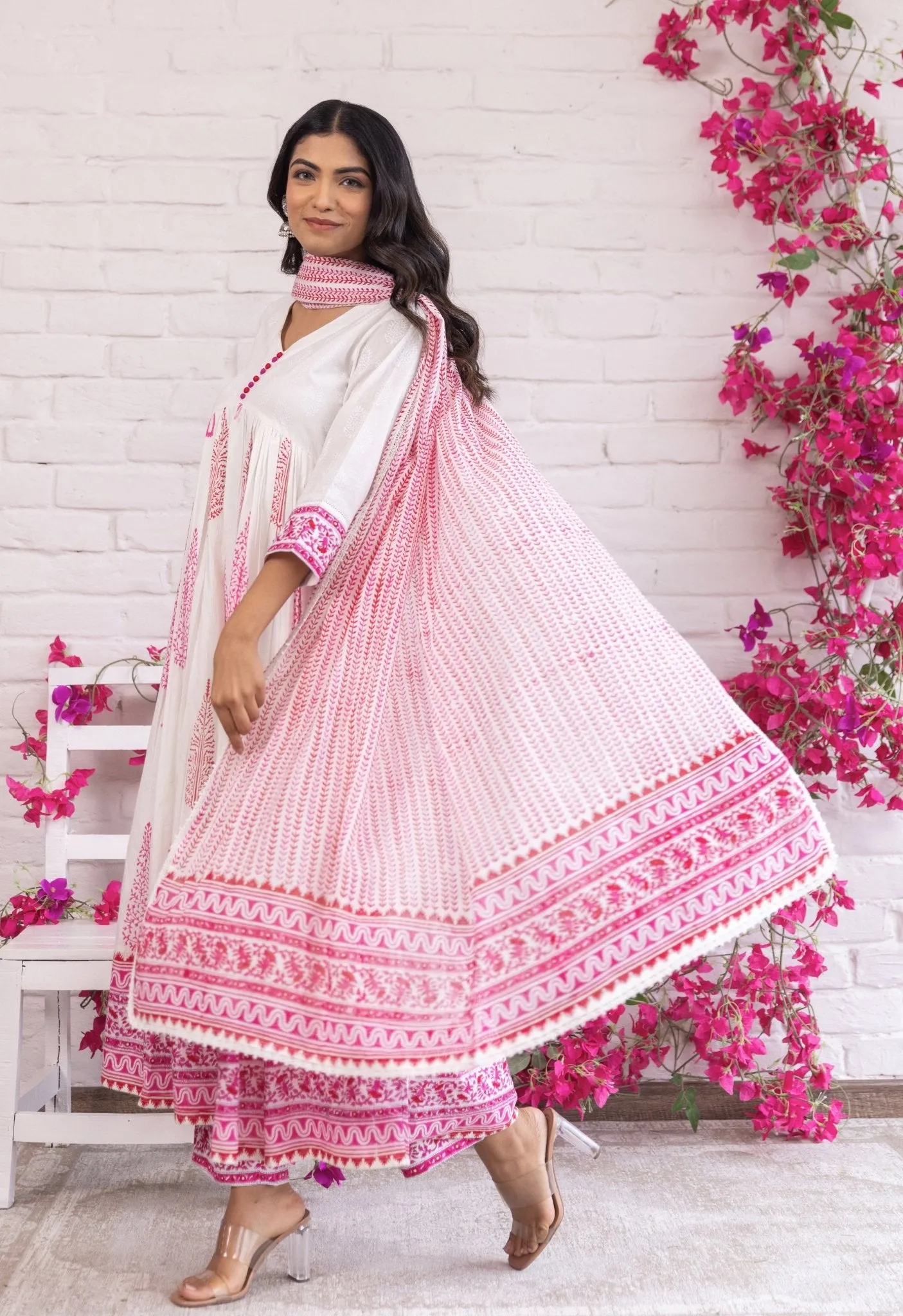 PINK AND RED HAND BLOCK PRINTED GATHERED ANARAKLI WITH DORIYA AND BOTTOMS