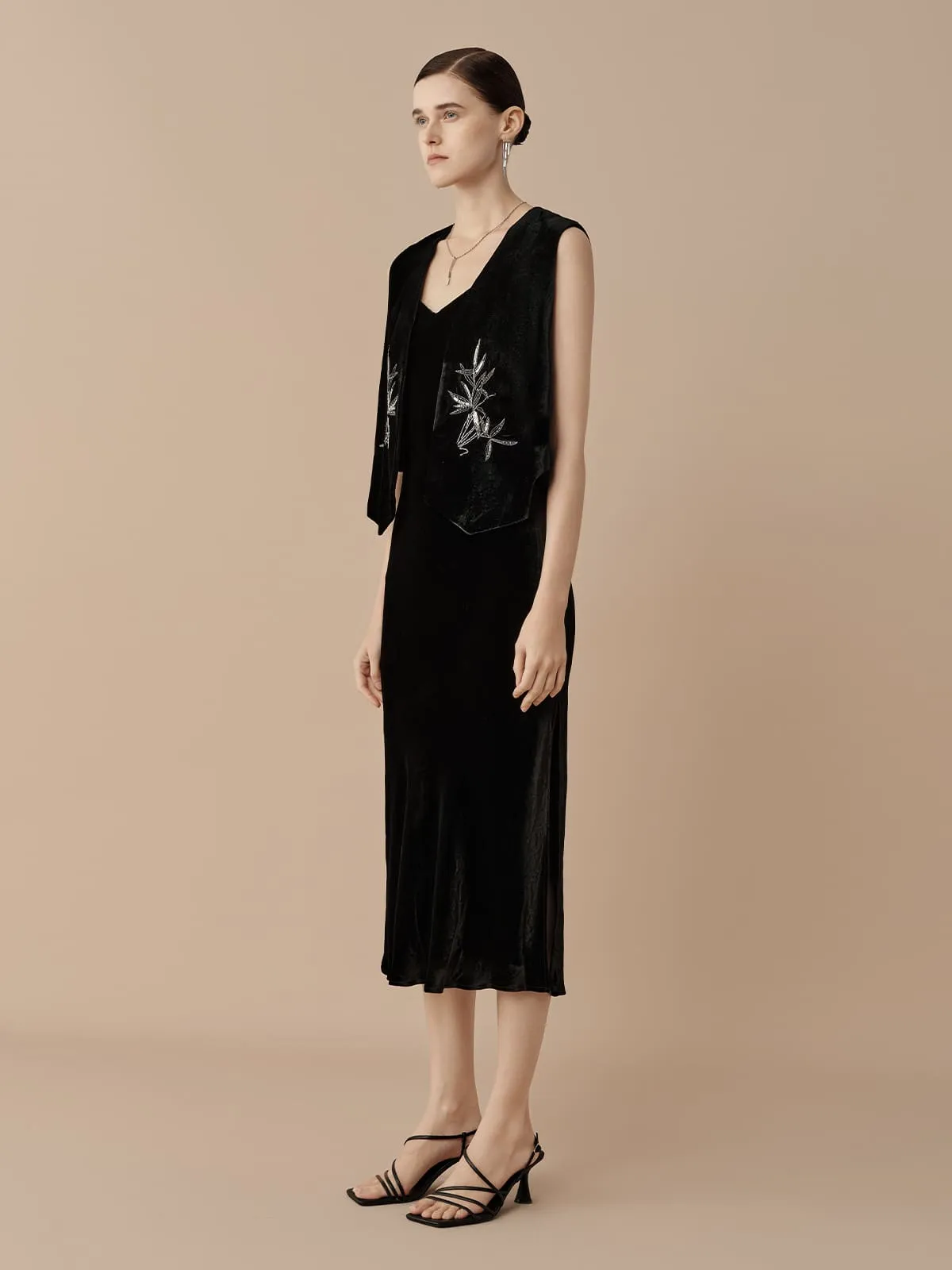 SILKINC Silk Velvet Embroidered Vest